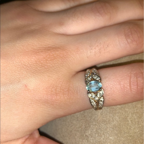Aquamarine size 9 ring! - Picture 3 of 4